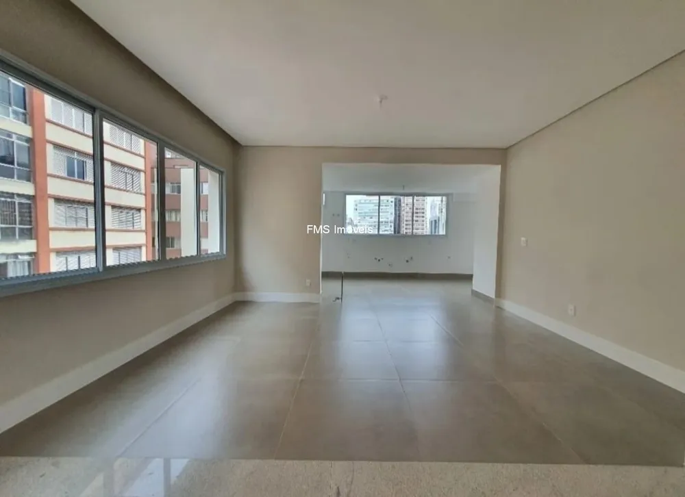 Apartamento, 3 quartos, 360 m² - Foto 1