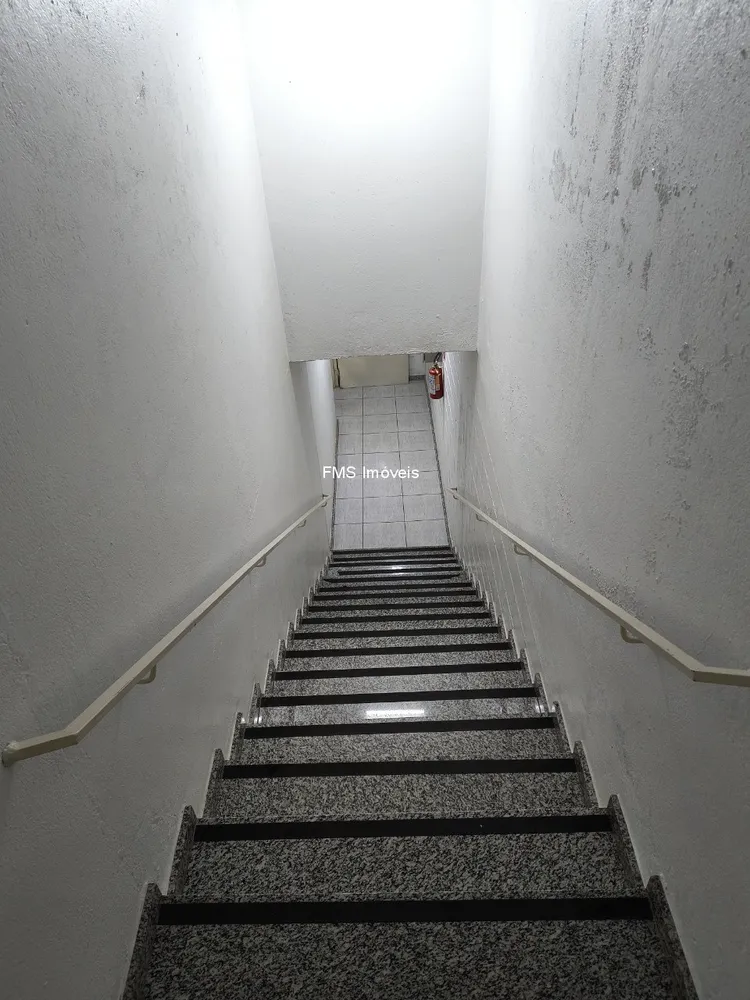 Prédio Inteiro, 1000 m² - Foto 1