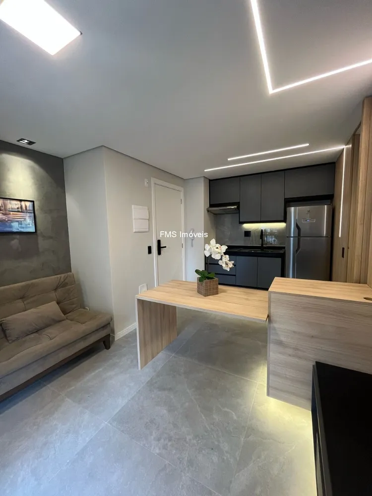 Apartamento, 1 quarto, 33 m² - Foto 1