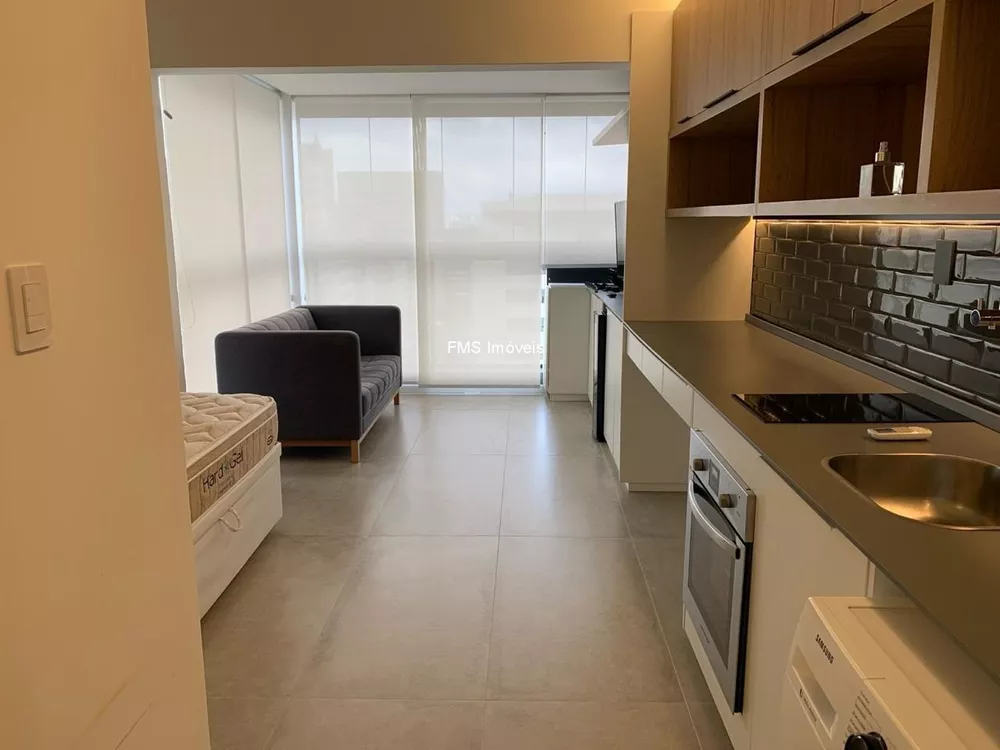 Apartamento para alugar com 1 quarto, 27m² - Foto 2