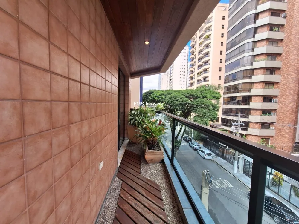 Apartamento, 3 quartos, 121 m² - Foto 1