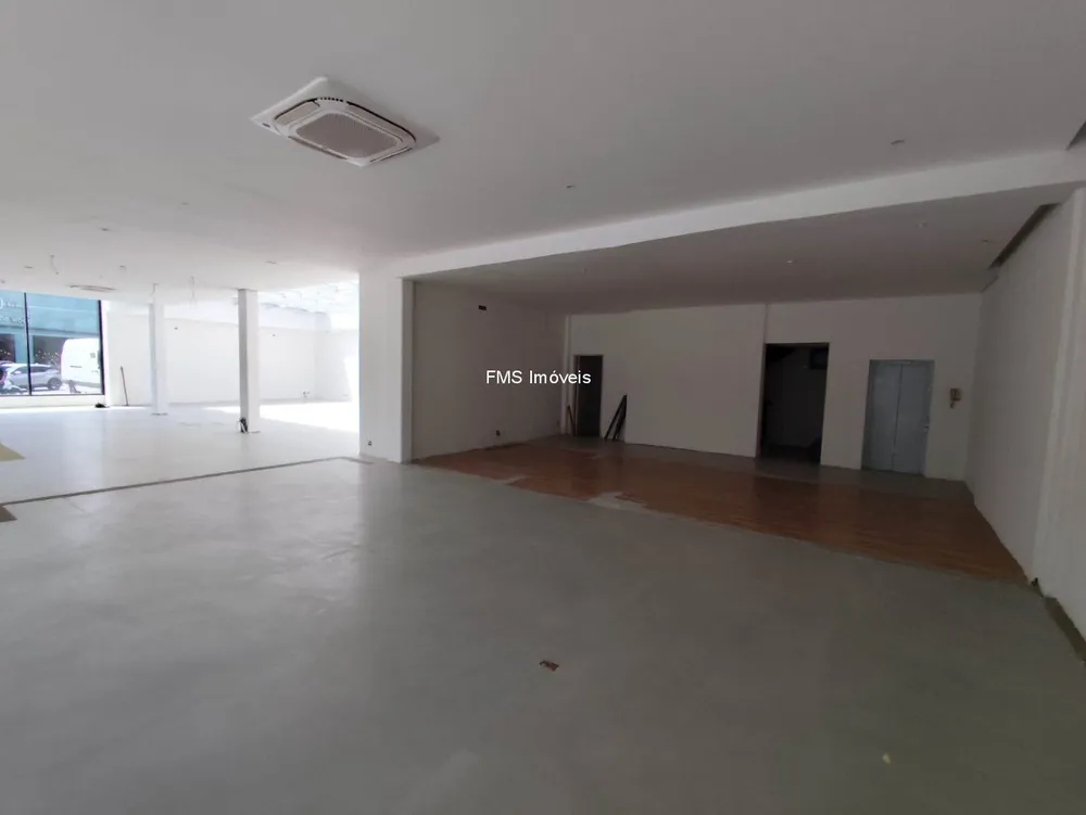 Prédio Inteiro, 1000 m² - Foto 1