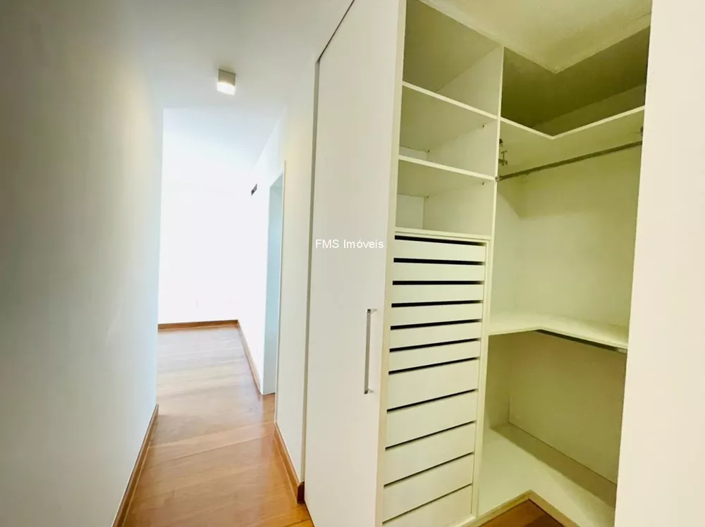 Apartamento à venda com 3 quartos, 215m² - Foto 5