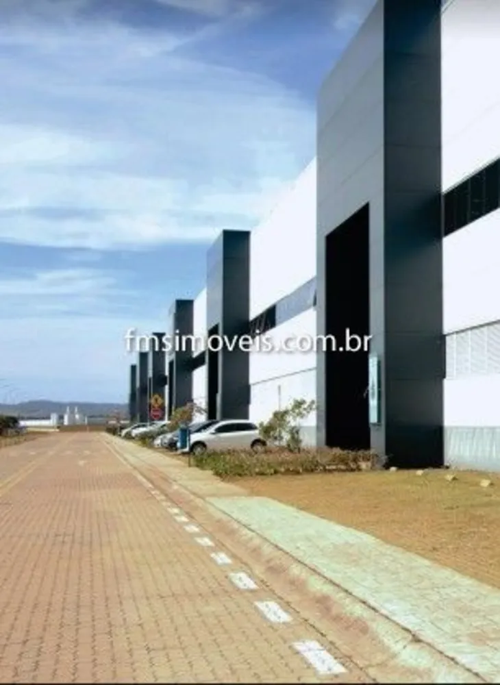 Depósito-Galpão, 29898 m² - Foto 2