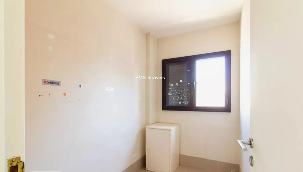 Apartamento, 3 quartos, 230 m² - Foto 2