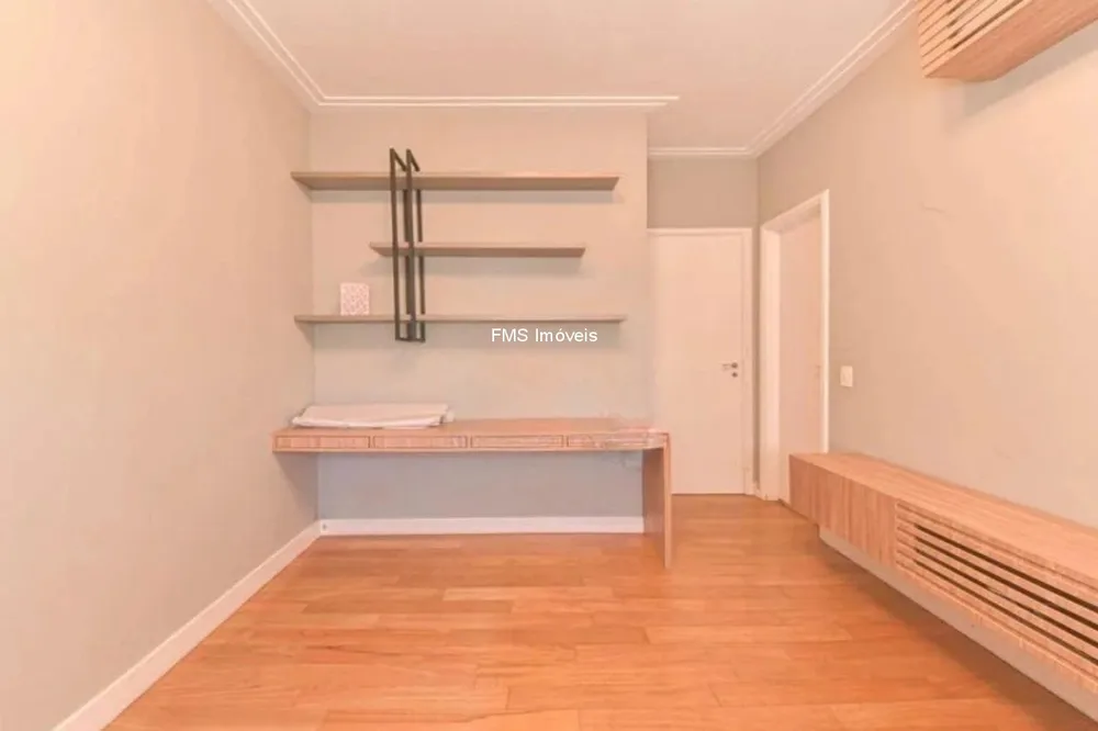 Apartamento, 3 quartos, 136 m² - Foto 1