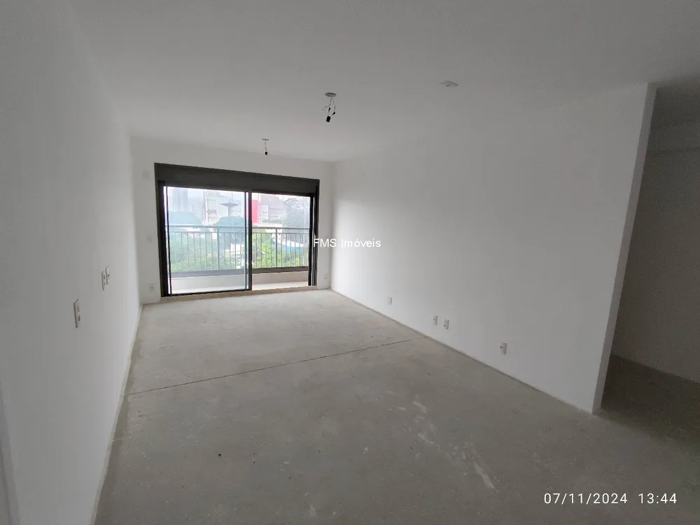 Apartamento, 3 quartos, 230 m² - Foto 1