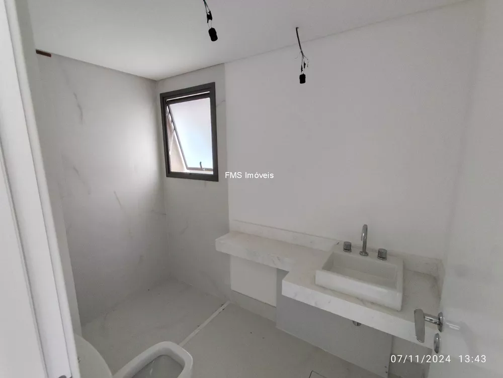 Apartamento à venda com 4 quartos, 244m² - Foto 12