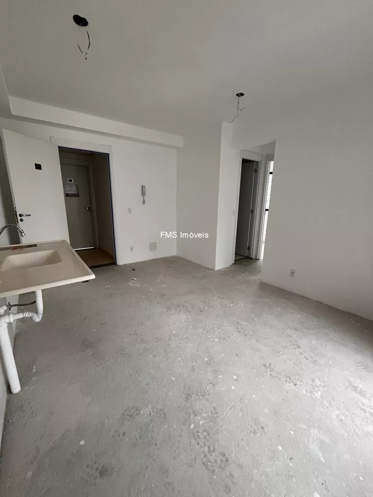 Apartamento à venda com 2 quartos, 38m² - Foto 4