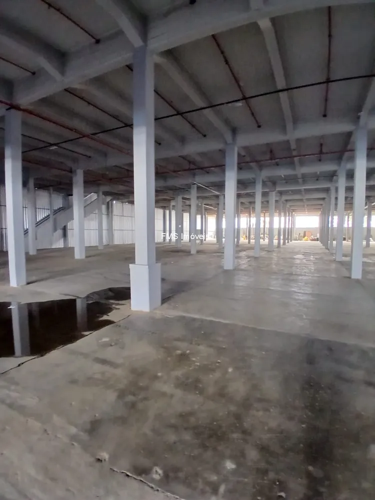 Depósito-Galpão, 4973 m² - Foto 3