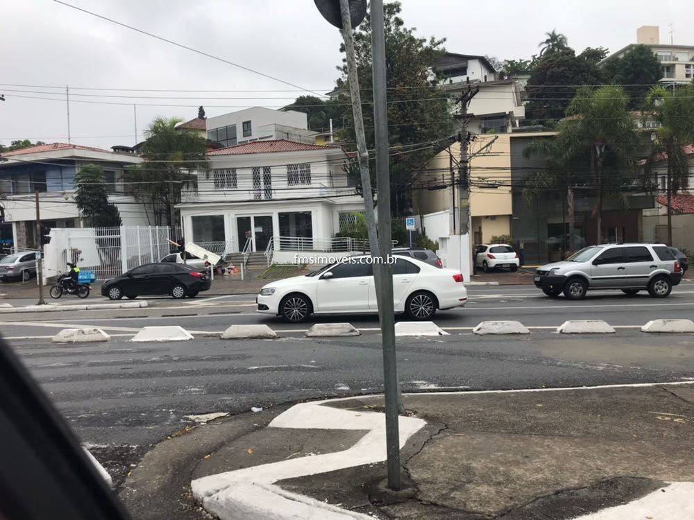 Imóvel Comercial Padrão para alugar com 1 quarto, 556m² - Foto 20
