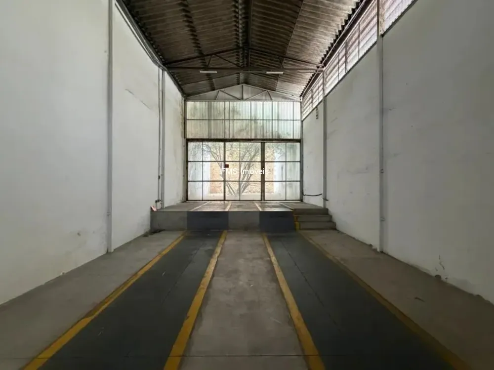 Loja-Salão, 150 m² - Foto 1