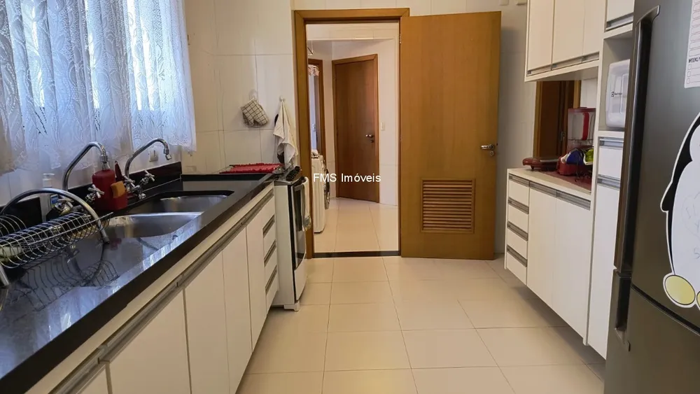 Apartamento, 4 quartos, 208 m² - Foto 1