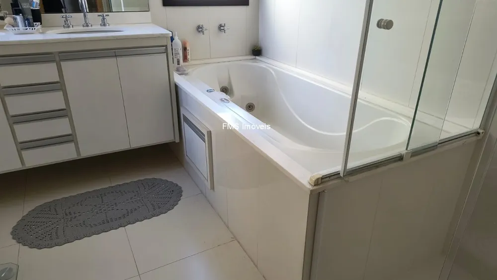 Apartamento, 4 quartos, 208 m² - Foto 2