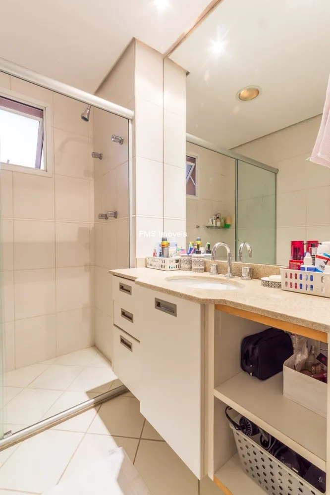 Apartamento, 3 quartos, 137 m² - Foto 1