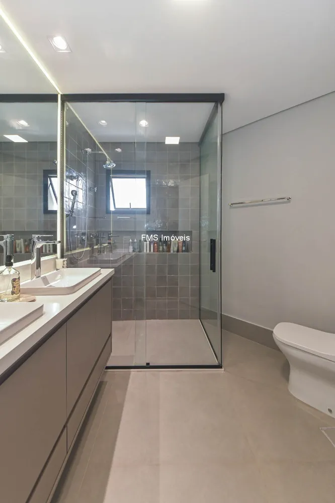 Apartamento, 3 quartos, 150 m² - Foto 2