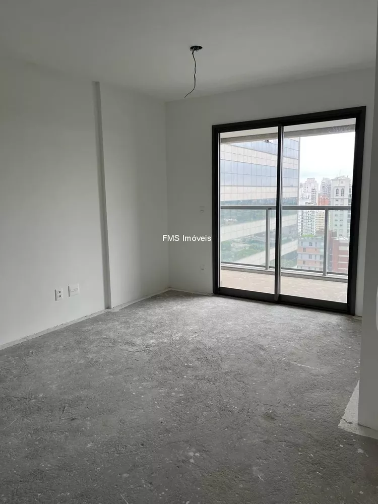 Apartamento à venda com 1 quarto, 45m² - Foto 2