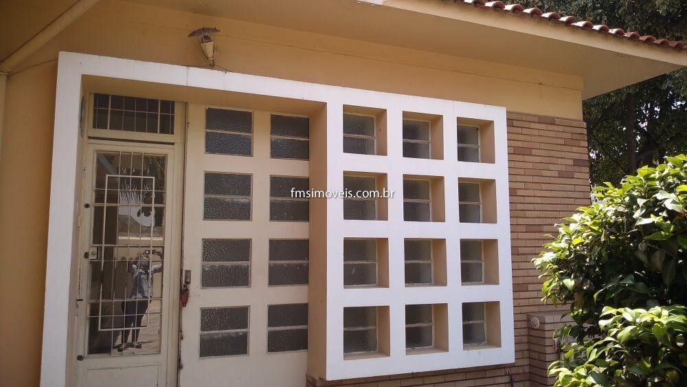 Prédio Inteiro para alugar com 3 quartos, 554m² - Foto 1
