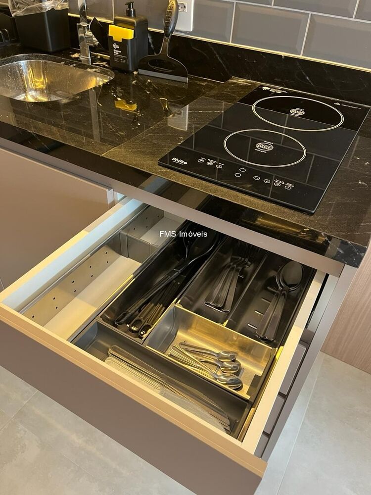 Apartamento à venda e aluguel com 1 quarto, 42m² - Foto 9