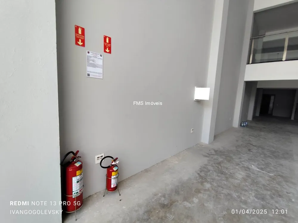 Prédio Inteiro, 630 m² - Foto 1