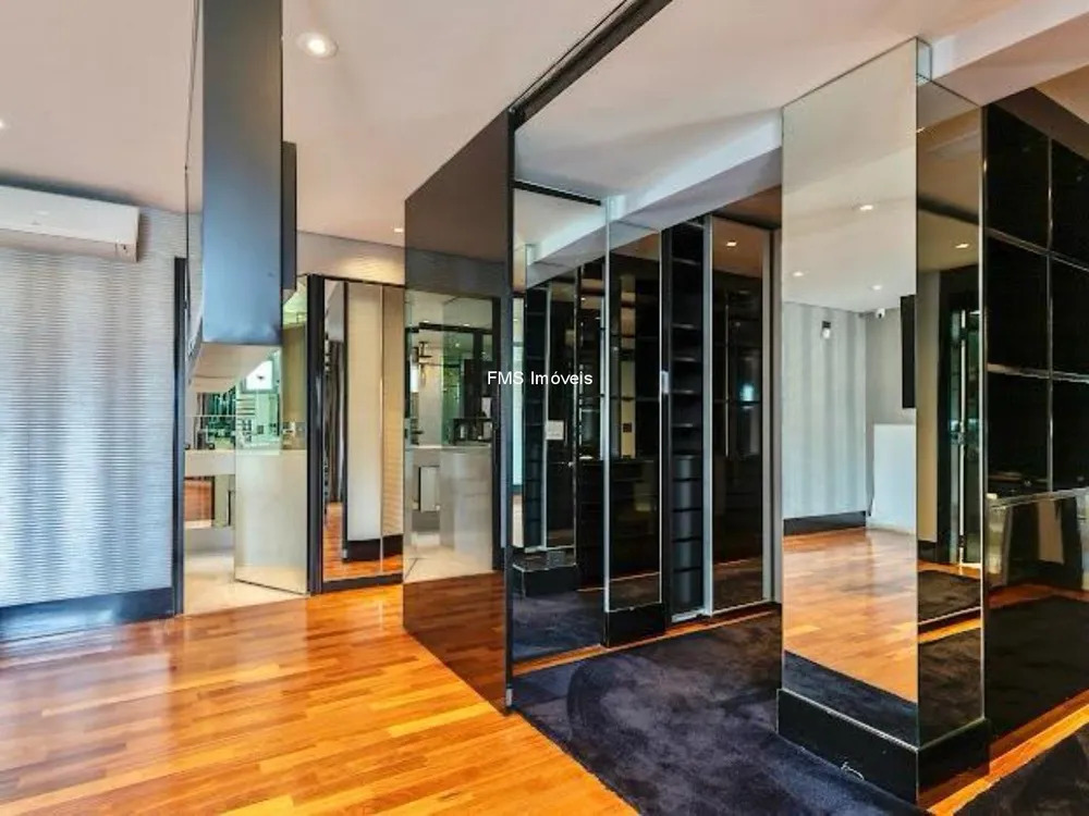 Apartamento, 2 quartos, 227 m² - Foto 1