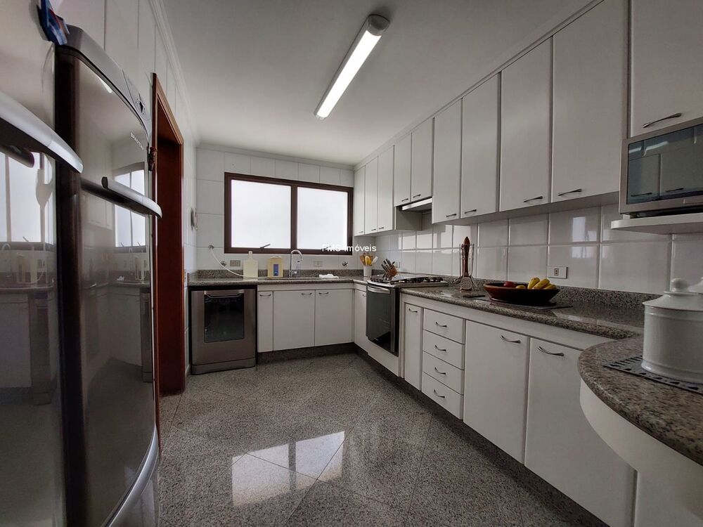 Apartamento à venda com 3 quartos, 178m² - Foto 6