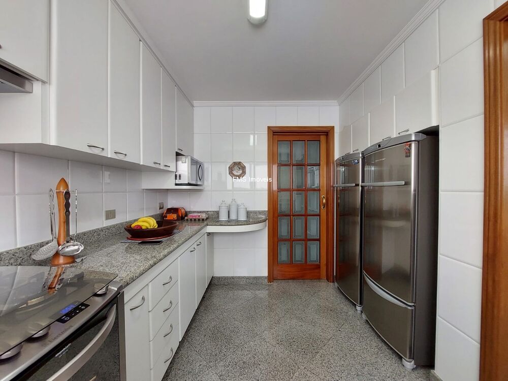 Apartamento à venda com 3 quartos, 178m² - Foto 8