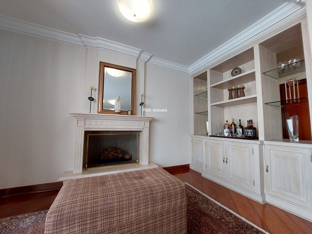Apartamento à venda com 3 quartos, 178m² - Foto 3
