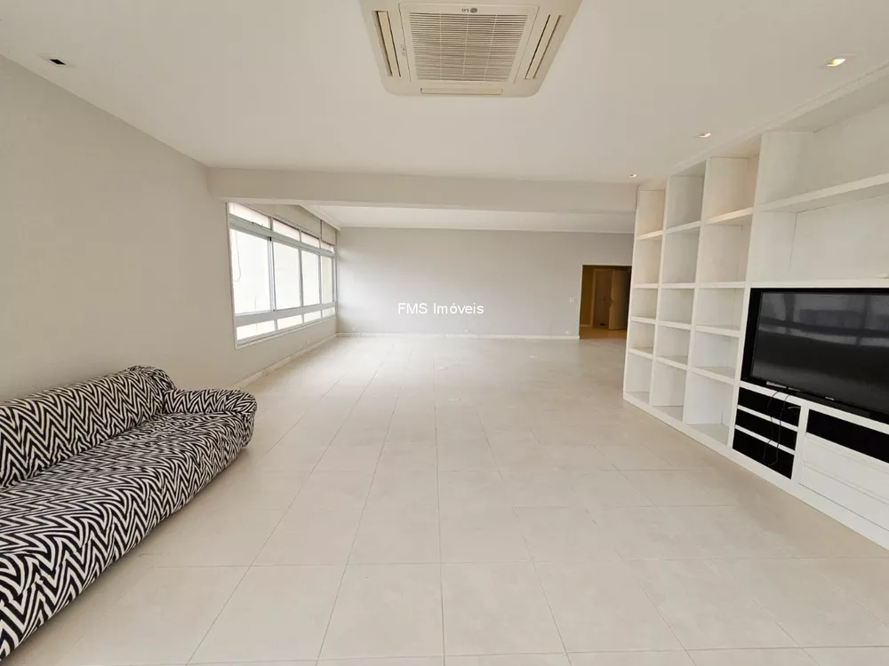 Apartamento para alugar com 3 quartos, 310m² - Foto 1