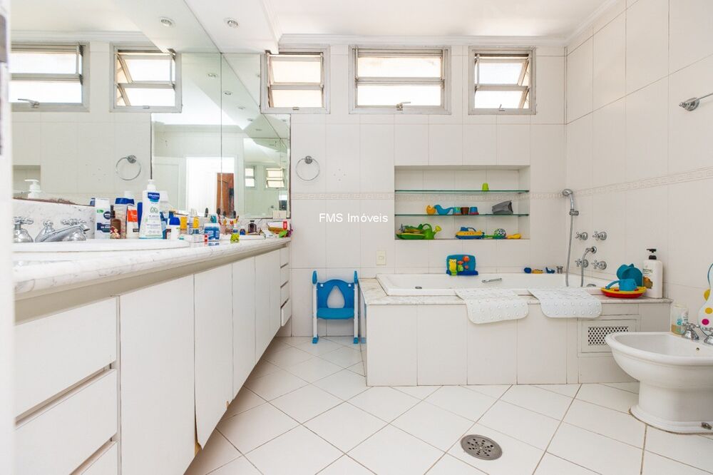 Apartamento, 3 quartos, 331 m² - Foto 13