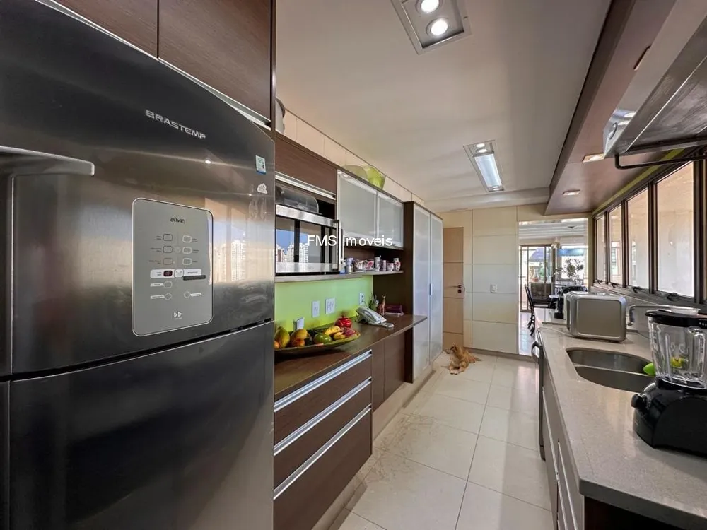 Apartamento, 3 quartos, 240 m² - Foto 7
