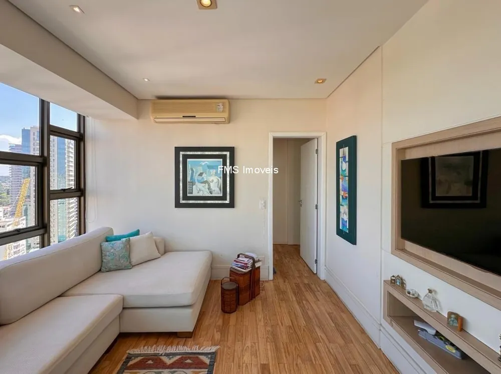 Apartamento, 3 quartos, 240 m² - Foto 9