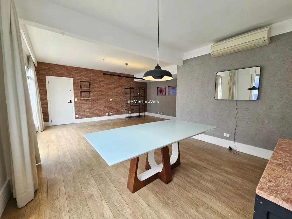 Apartamento para alugar com 2 quartos, 105m² - Foto 8