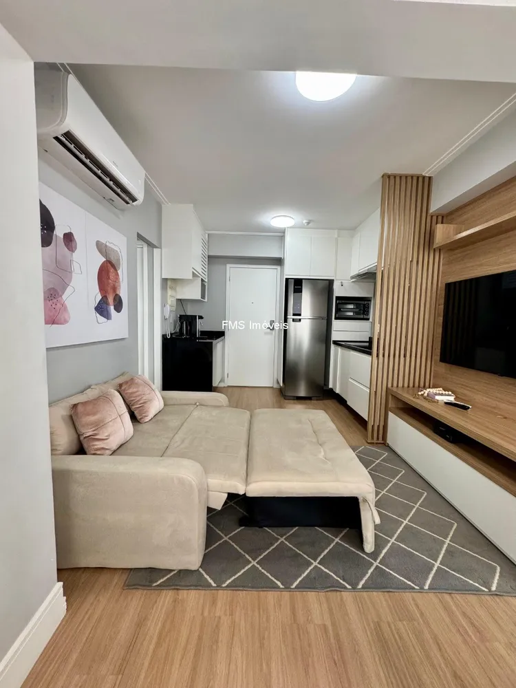 Apartamento, 1 quarto, 37 m² - Foto 1