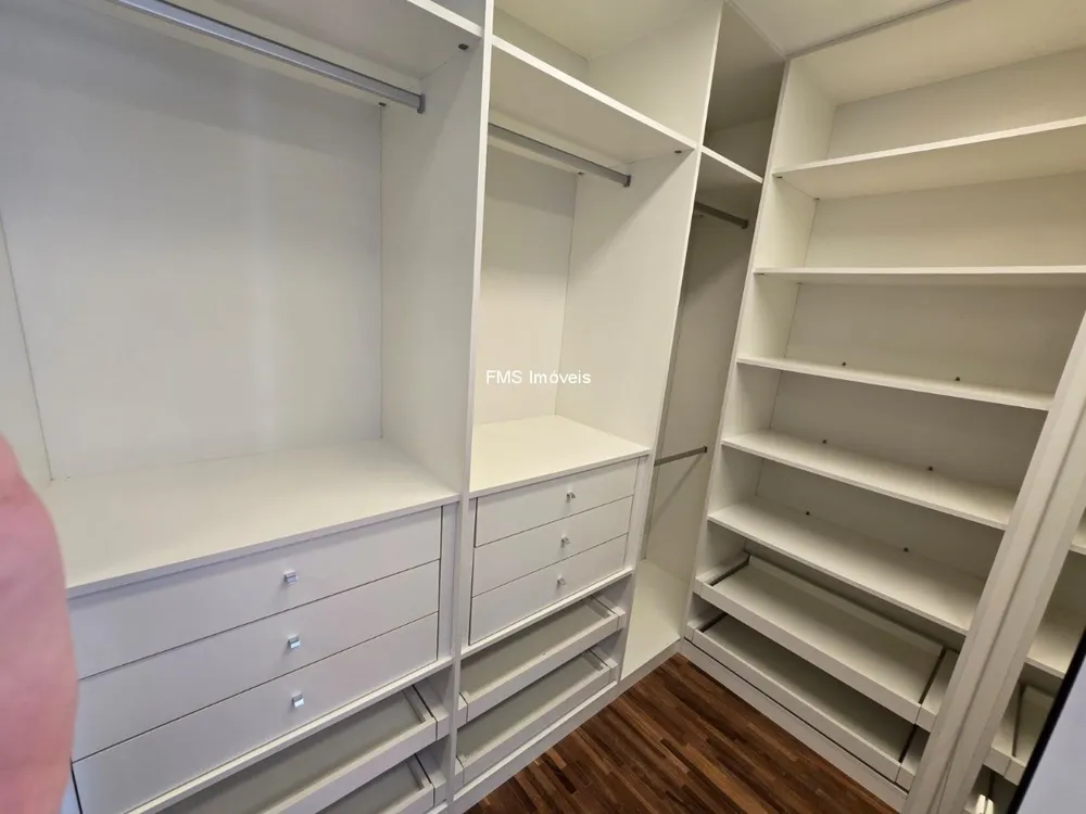 Apartamento, 3 quartos, 157 m² - Foto 1