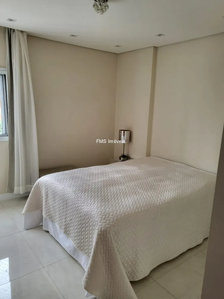 Apartamento, 3 quartos, 146 m² - Foto 1
