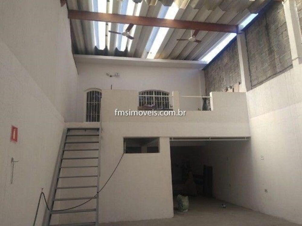Imóvel Comercial Padrão à venda com 1 quarto, 250m² - Foto 4