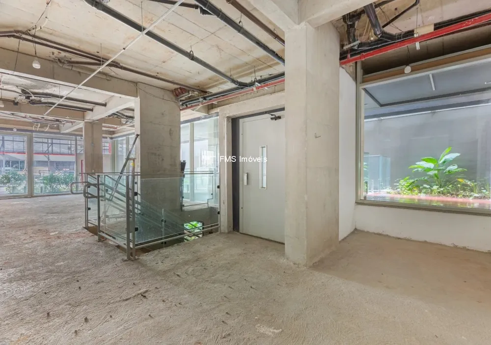 Loja-Salão, 389 m² - Foto 1
