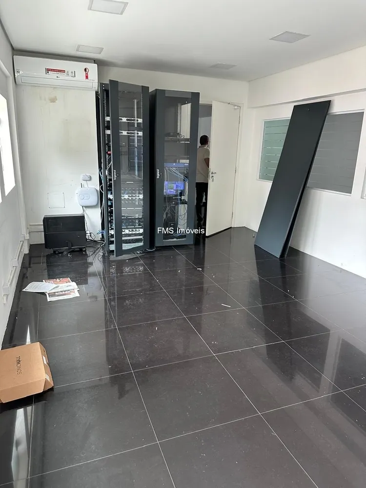 Prédio Inteiro, 580 m² - Foto 1