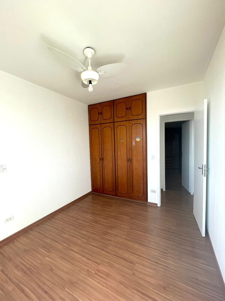 Apartamento à venda com 3 quartos, 100m² - Foto 8