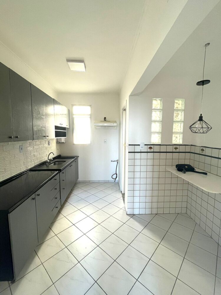 Apartamento à venda com 3 quartos, 100m² - Foto 5