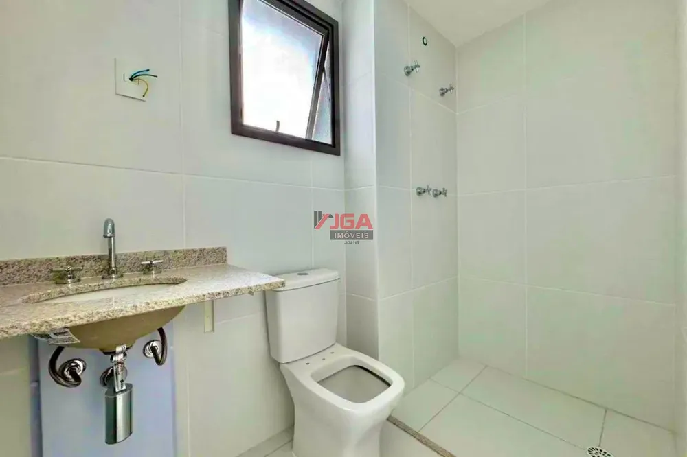 Apartamento, 3 quartos, 138 m² - Foto 1