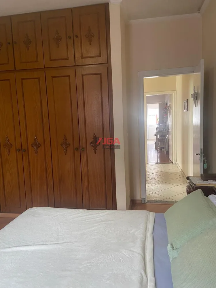 Casa, 4 quartos, 268 m² - Foto 5