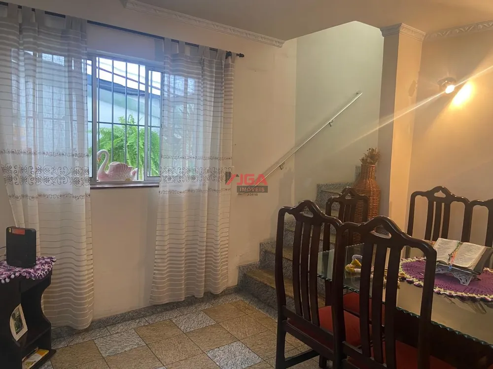 Casa, 4 quartos, 268 m² - Foto 11
