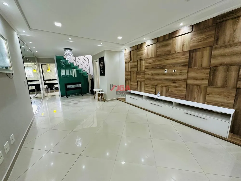 Sobrado, 3 quartos, 185 m² - Foto 1