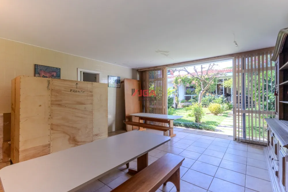 Casa, 4 quartos, 300 m² - Foto 11