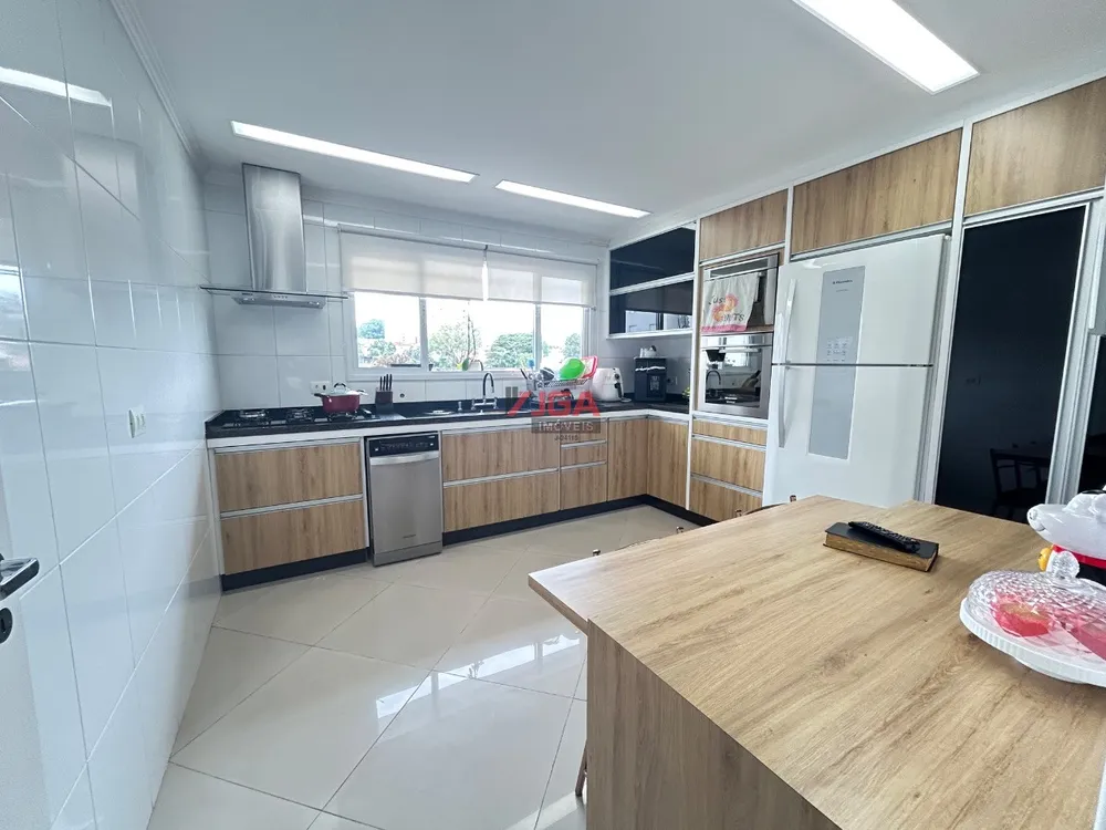 Casa, 3 quartos, 229 m² - Foto 12