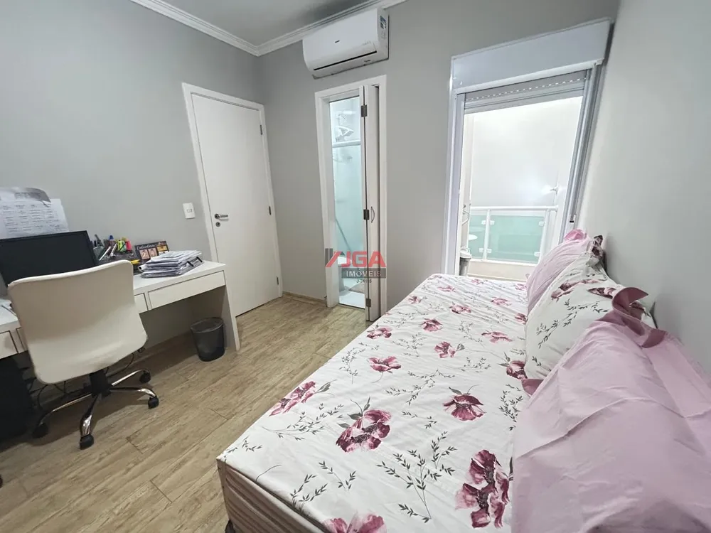 Casa, 3 quartos, 229 m² - Foto 4
