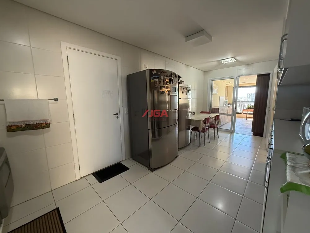 Apartamento, 4 quartos, 190 m² - Foto 7