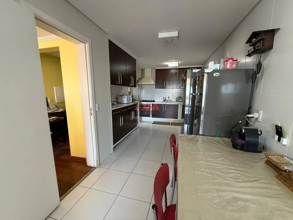 Apartamento, 4 quartos, 190 m² - Foto 3